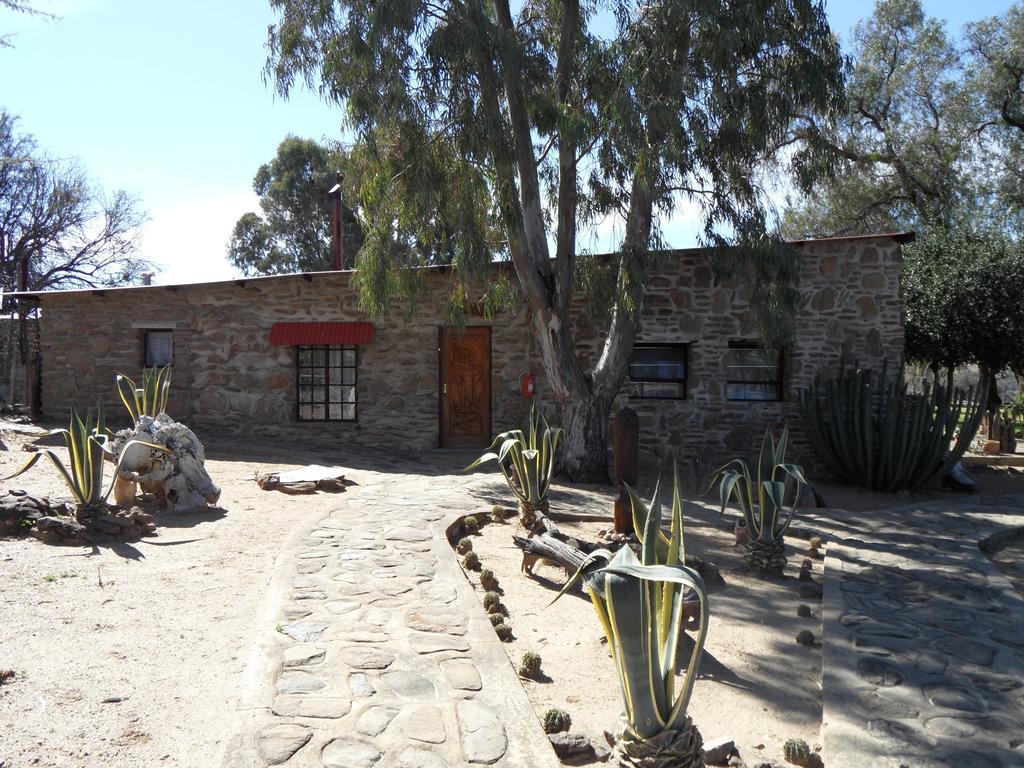 Leopard Lodge Okanjanga Esterno foto